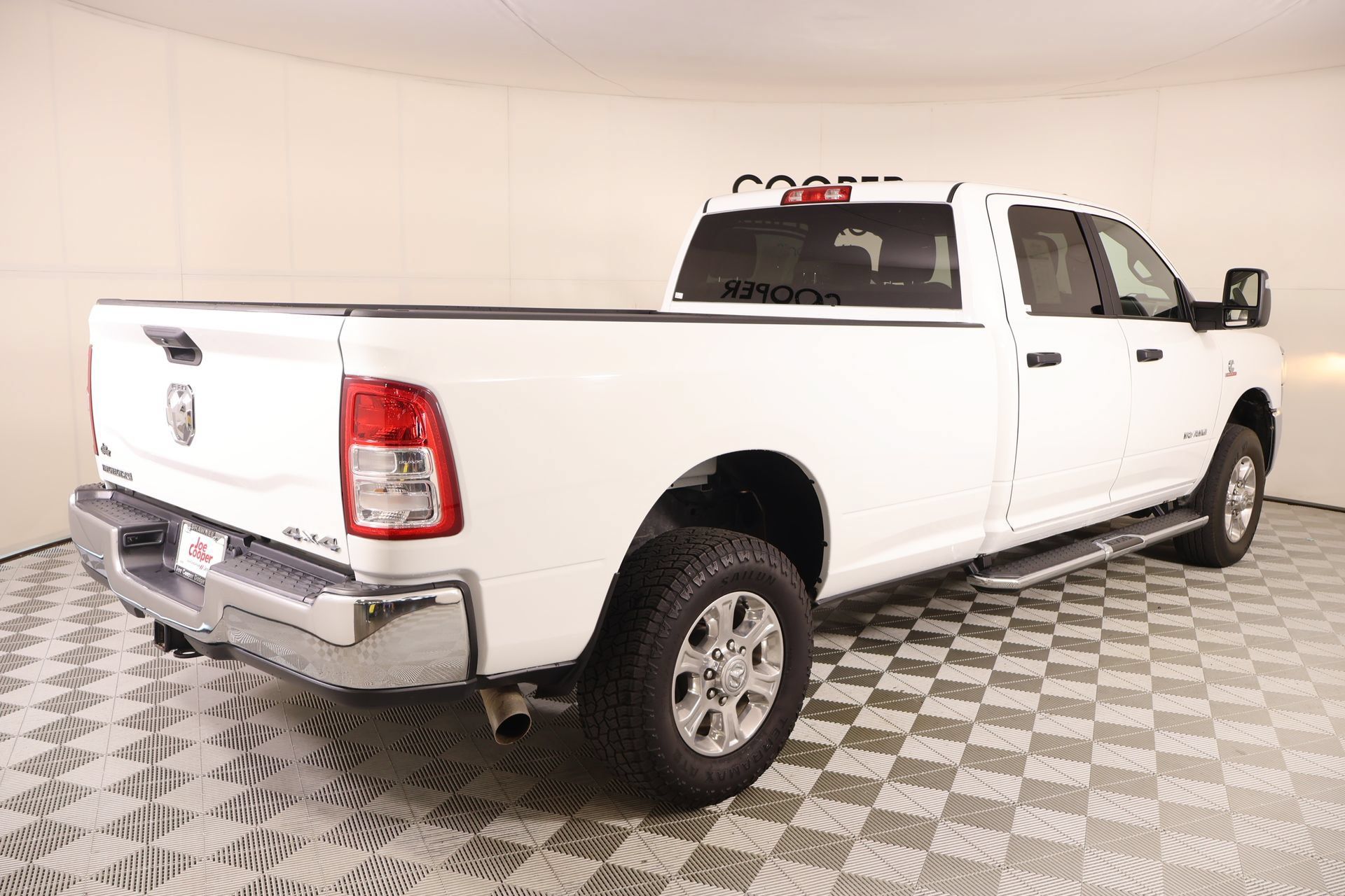 Used 2024 RAM 3500 Big Horn AWD/4WD image 19