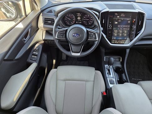 Used 2024 Subaru Ascent Premium w/ Convenience Package image 13