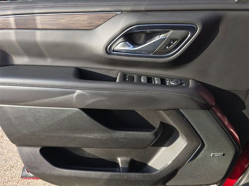 Used 2021 Chevrolet Tahoe Z71 w/ Rear Media and Nav Package image 27