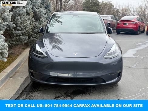 Used 2022 Tesla Model Y Performance image 2