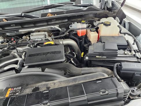 Used 2022 GMC Sierra 3500 Denali w/ Denali Ultimate Package image 25