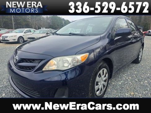 Used 2012 Toyota Corolla image 1