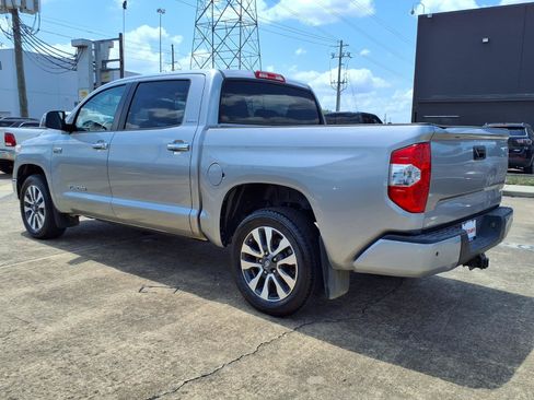 Used 2019 Toyota Tundra Limited w/ Limited Premium Package RWD image 3