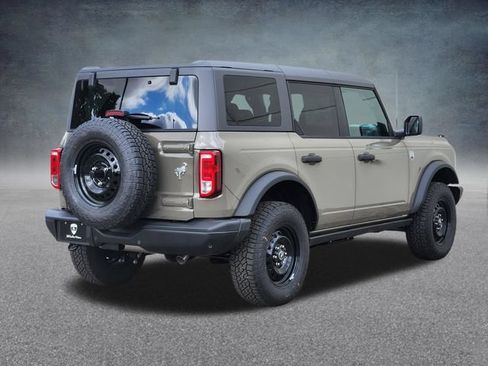 New 2026 Ford Bronco Big Bend w/ Black Diamond Package AWD/4WD image 7