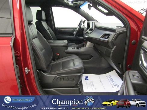 Used 2022 Chevrolet Suburban RST w/ Luxury Package RWD image 45