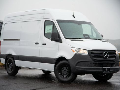 New 2026 Mercedes-Benz Sprinter 2500 image 3