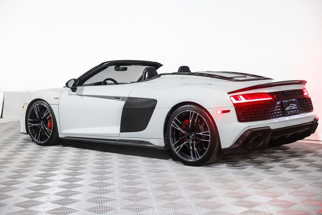 Used 2020 Audi R8 V10 performance AWD/4WD image 16
