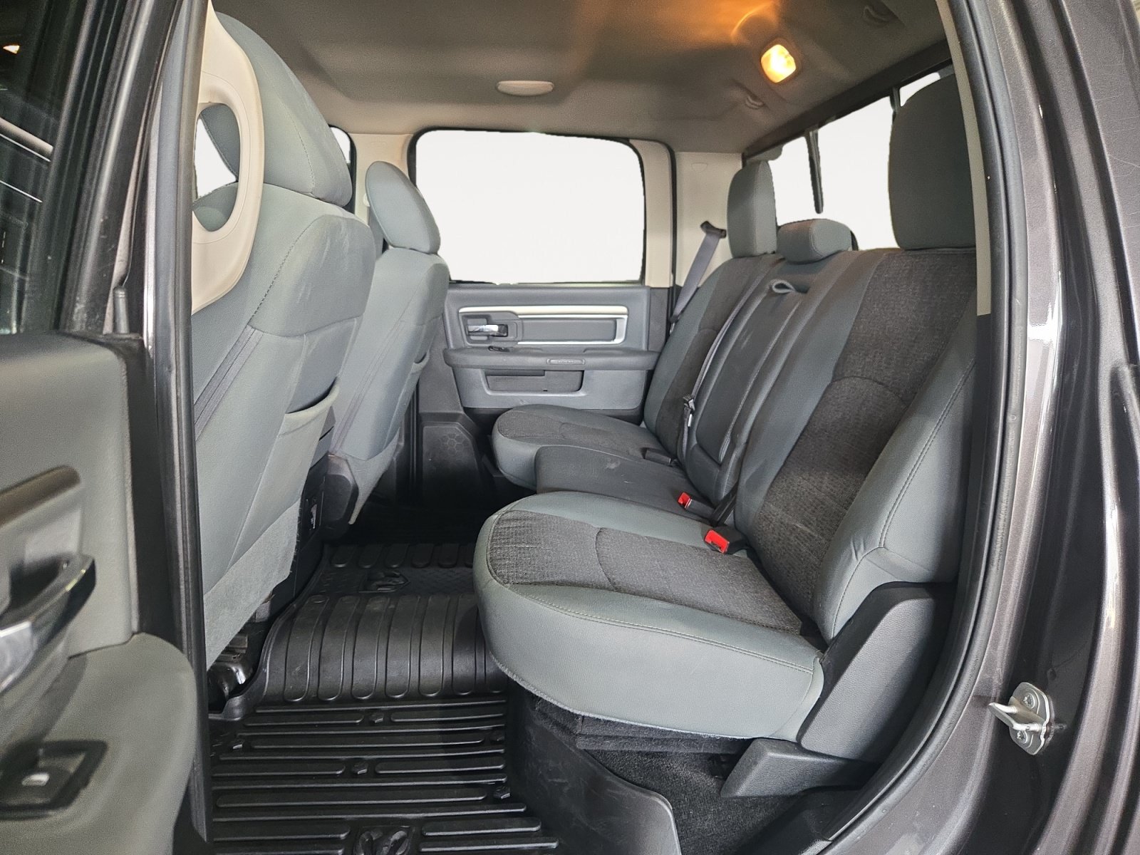Used 2017 RAM 2500 Lone Star w/ Sport Appearance Group AWD/4WD image 24