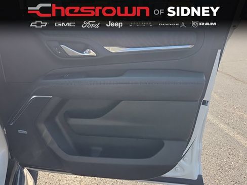 Used 2023 GMC Yukon XL Denali w/ Advanced Technology Package AWD/4WD image 25