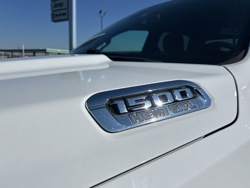 Used 2019 RAM 1500 Big Horn image 36