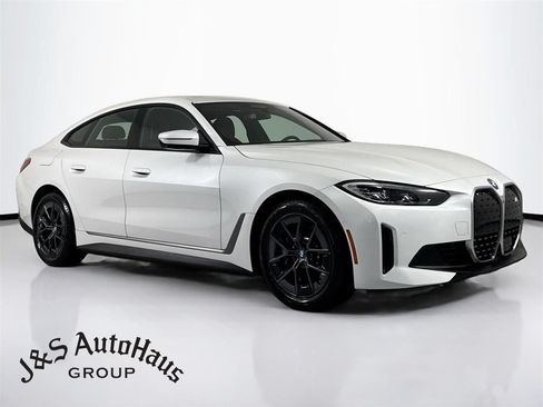 Used 2023 BMW i4 eDrive35 RWD image 1