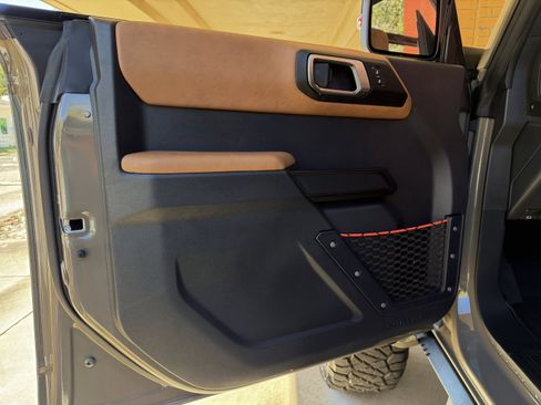 Used 2025 Ford Bronco Raptor image 13