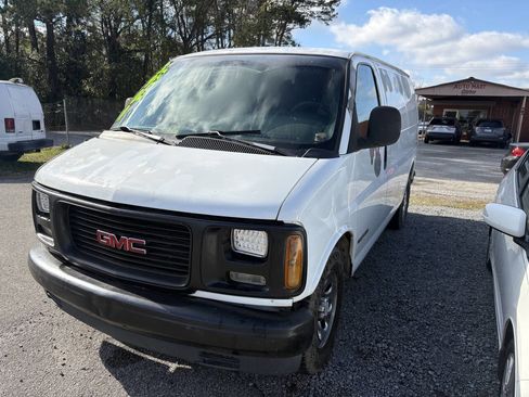 Used 2000 GMC Savana 2500 G2500 3dr Cargo Van image 3