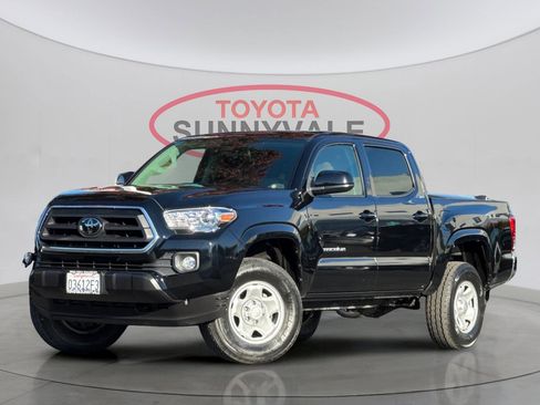 Certified 2021 Toyota Tacoma SR5 image 2