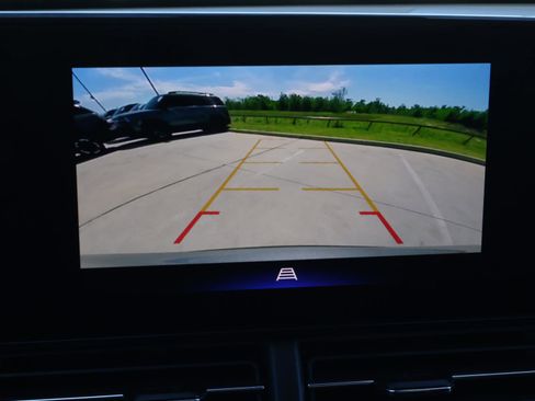 Used 2025 Chevrolet Trax ACTIV w/ Sunroof Package FWD image 29