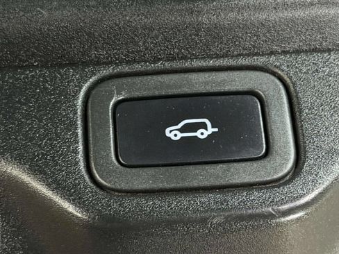 Used 2021 Land Rover Range Rover Westminster Edition image 21