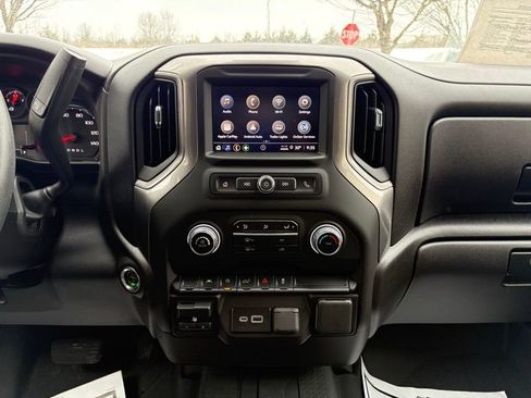 Used 2025 Chevrolet Silverado 1500 Custom w/ Turbomax Blackout Package image 31