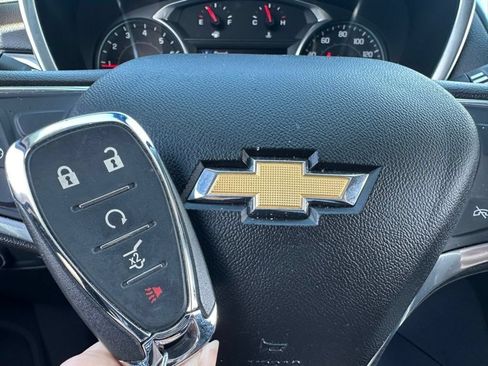 Used 2020 Chevrolet Equinox LT AWD/4WD image 50