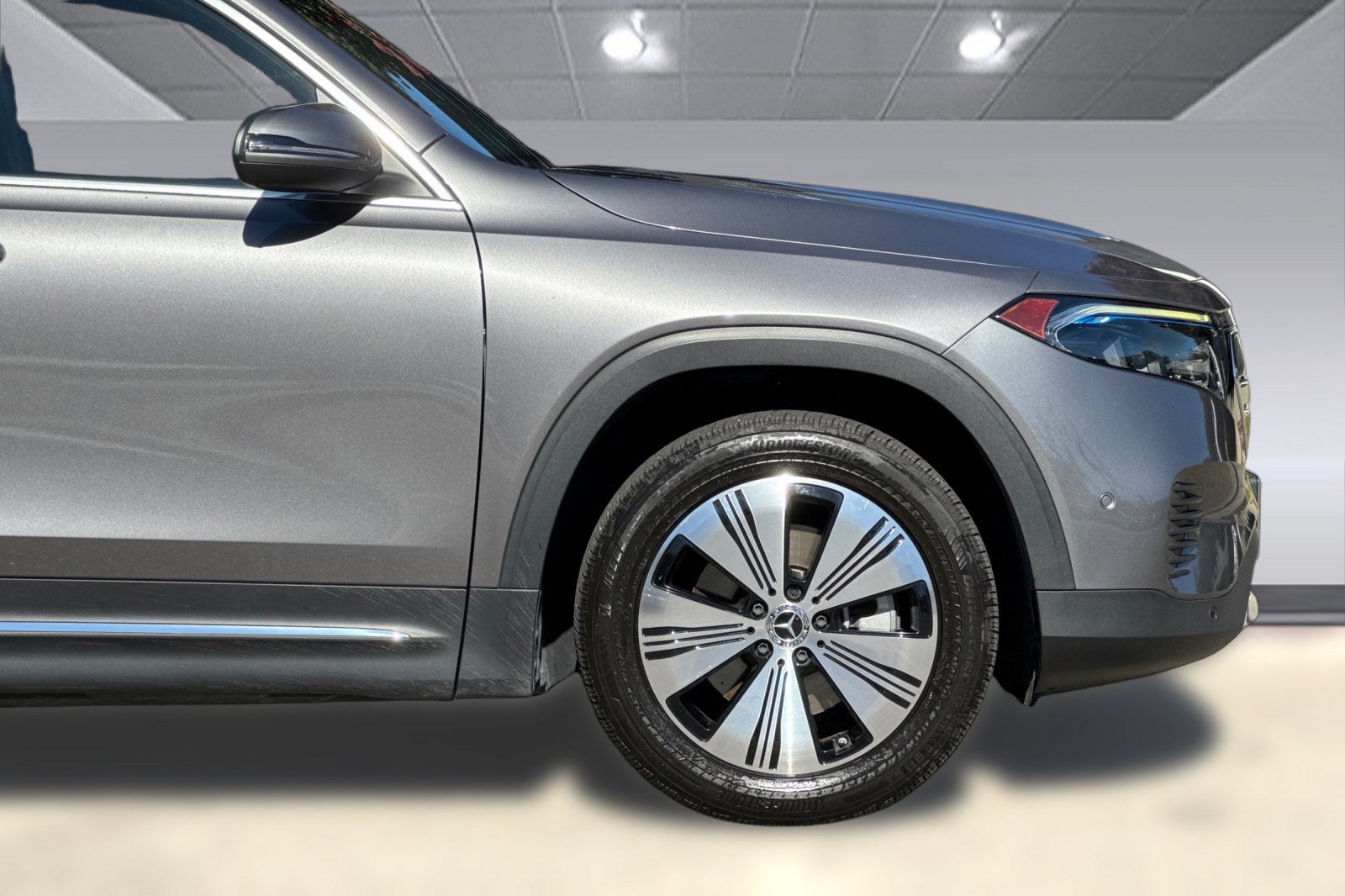 Certified 2023 Mercedes-Benz EQB 300 4MATIC image 35