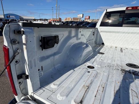 Used 2024 RAM 3500 Tradesman w/ Chrome Appearance Group image 42