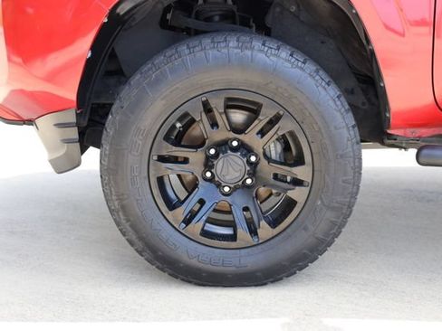 Certified 2022 Toyota Tacoma SR w/ SR Convenience Package RWD image 10