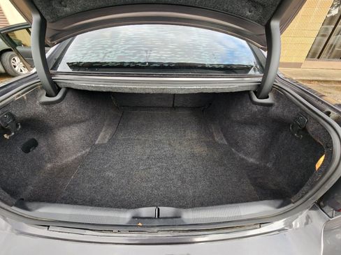 Used 2014 Dodge Charger R/T image 9