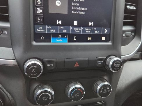 Used 2022 RAM 1500 Big Horn image 17