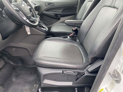 Used 2022 Ford Transit Connect XL image 24