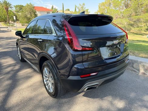 Used 2023 Cadillac XT4 Premium Luxury w/ Enhanced Visibility Package FWD image 3