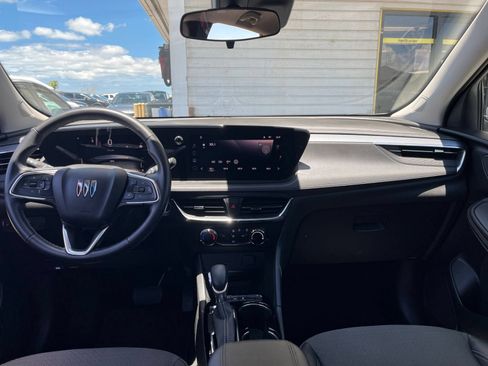 Used 2025 Buick Encore GX Preferred FWD image 30
