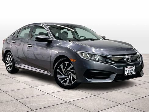 Used 2016 Honda Civic EX image 2