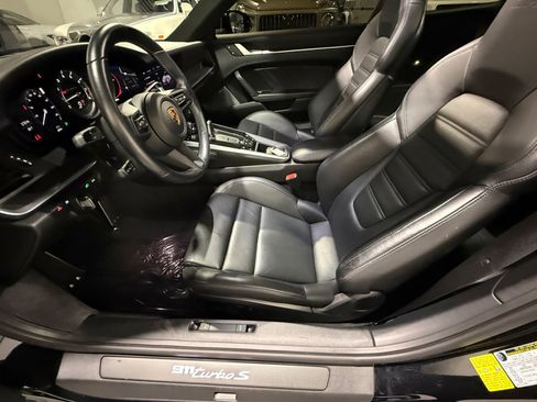 Used 2022 Porsche 911 Turbo S image 32