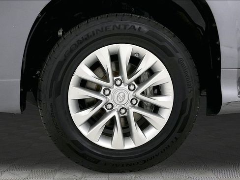Used 2015 Lexus GX 460 w/ Premium Package AWD/4WD image 28