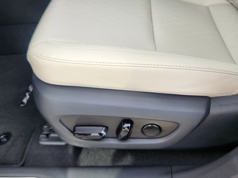 New 2026 Lexus RX 350 image 17