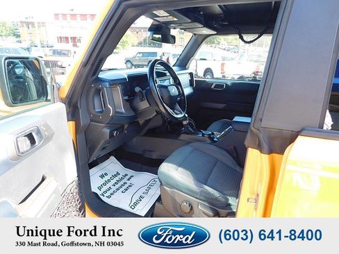 Used 2021 Ford Bronco Outer Banks AWD/4WD image 15