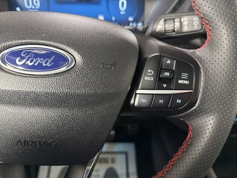 Used 2023 Ford Escape ST-Line Elite w/ Class II Trailer Tow Package AWD/4WD image 26