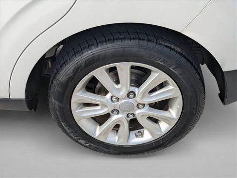 Used 2021 Kia Soul LX FWD image 25