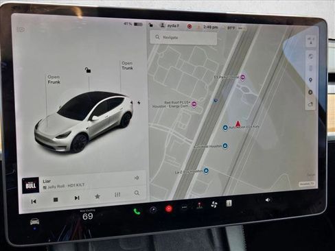 Used 2021 Tesla Model Y Long Range AWD/4WD image 10