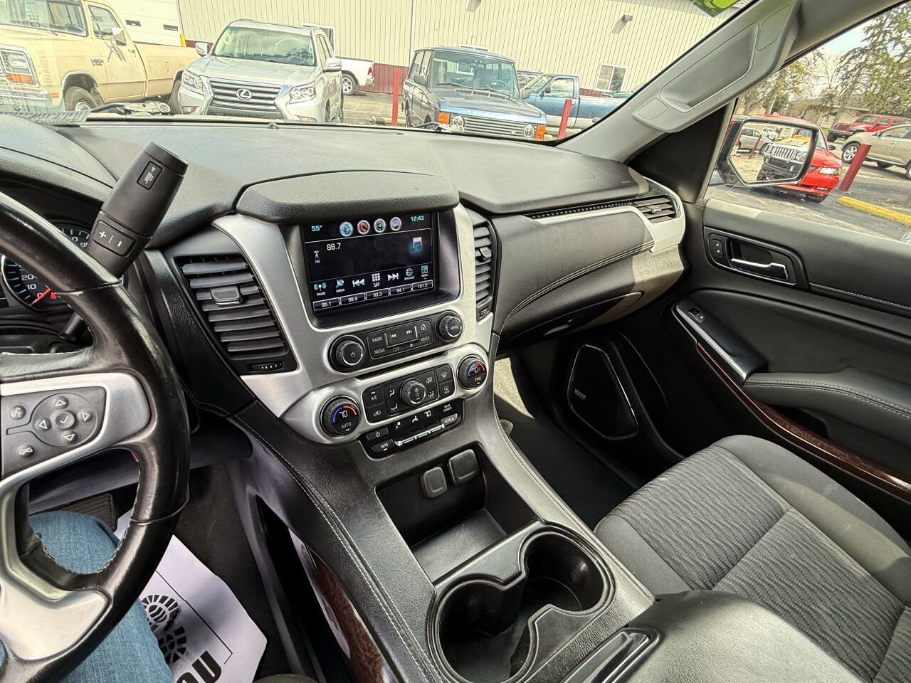 Used 2019 GMC Yukon SLE w/ Convenience Package AWD/4WD image 12