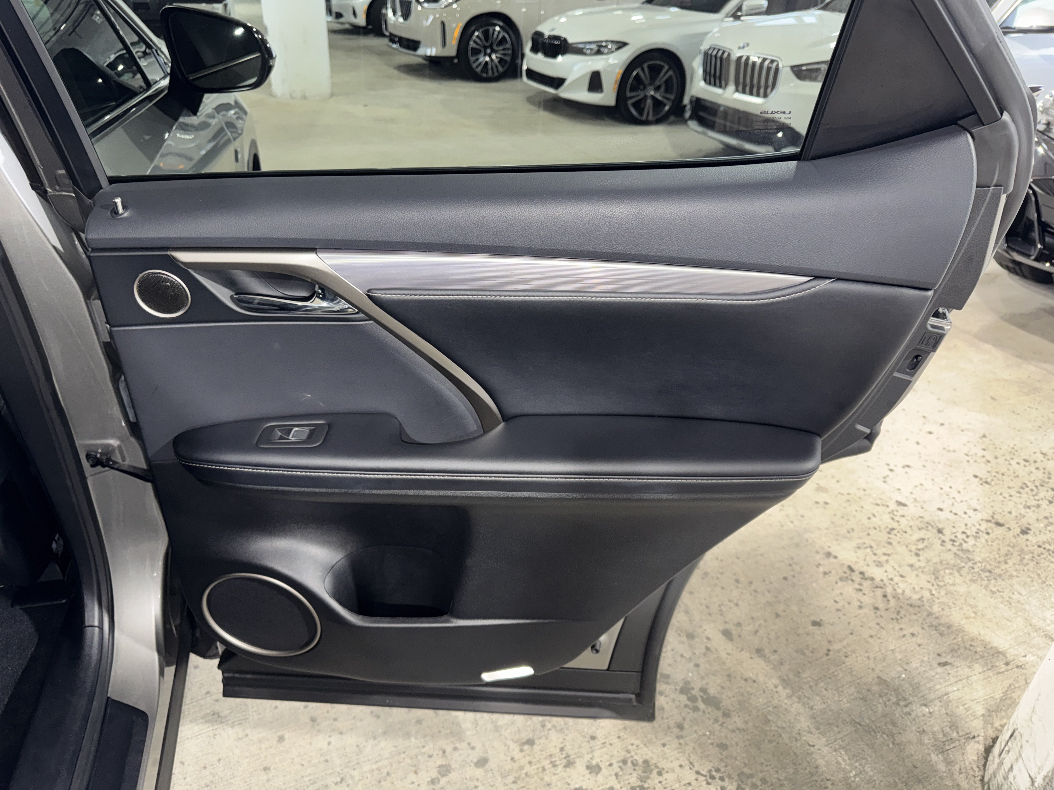 Used 2020 Lexus RX 350 F Sport w/ Accessory Package AWD/4WD image 11