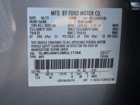 Used 2021 Lincoln Aviator 2WD w/ Elements Package image 31