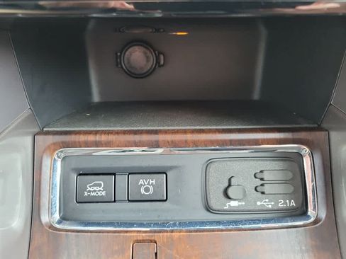 Used 2020 Subaru Ascent Touring AWD/4WD image 17
