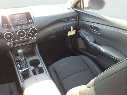 Certified 2025 Nissan Sentra S image 12