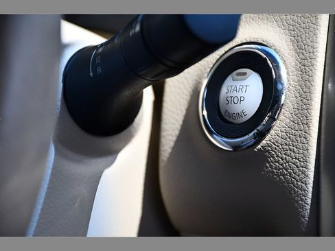 Used 2015 Nissan Altima 2.5 SL w/ Technology Package FWD image 33