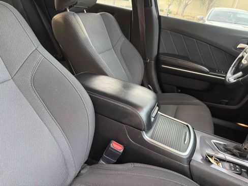 Used 2019 Dodge Charger SXT image 47