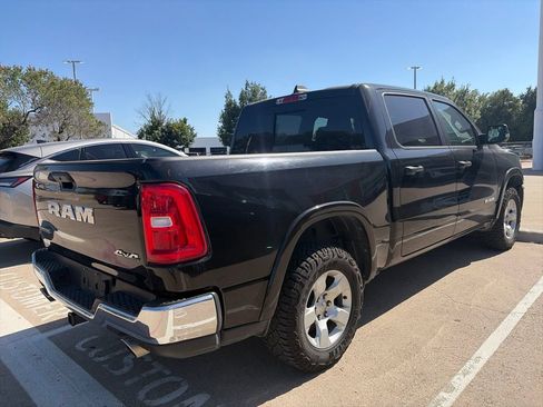 Used 2025 RAM 1500 Big Horn AWD/4WD image 8