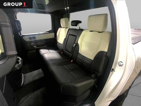 Certified 2025 Toyota Tundra Capstone AWD/4WD image 21