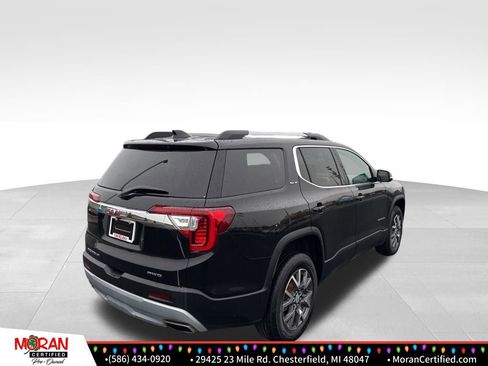 Used 2023 GMC Acadia SLE w/ Driver Convenience Package image 5