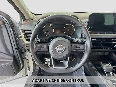 Used 2023 Nissan Rogue SL w/ SL Premium Package AWD/4WD image 6