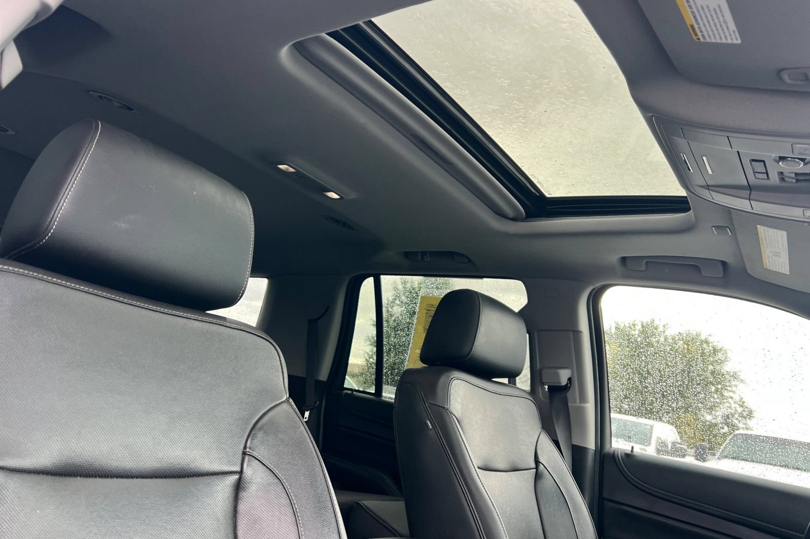 Used 2020 GMC Yukon SLT AWD/4WD image 19